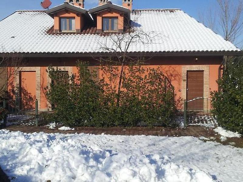 57D5E2C8E42C3C533A82CC0F65E765FB