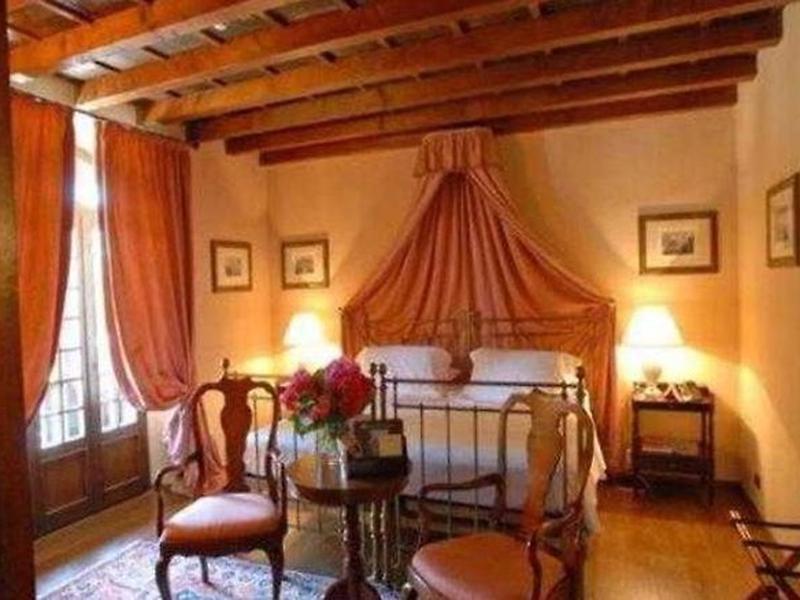 11B63CA51368D87C4FDD097E5EB92D6B