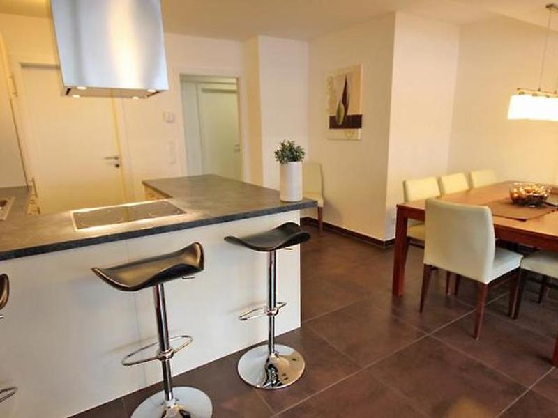 AC6ADE79AC5F80E9A8F7D2AEAF1C3914