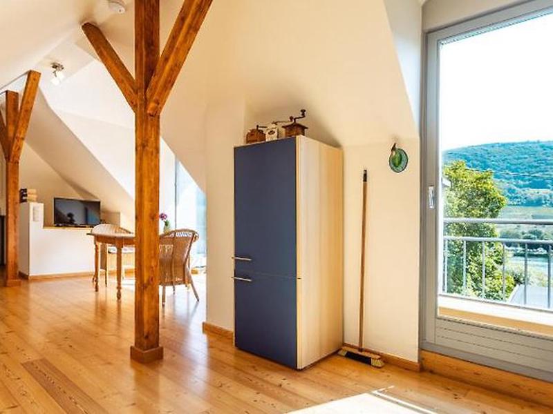 821DF3D803BA0A9FCBB109E1A57C9A01