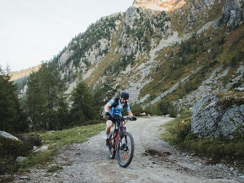 14F0BC2E3A59C77E1E17DA8724510D43