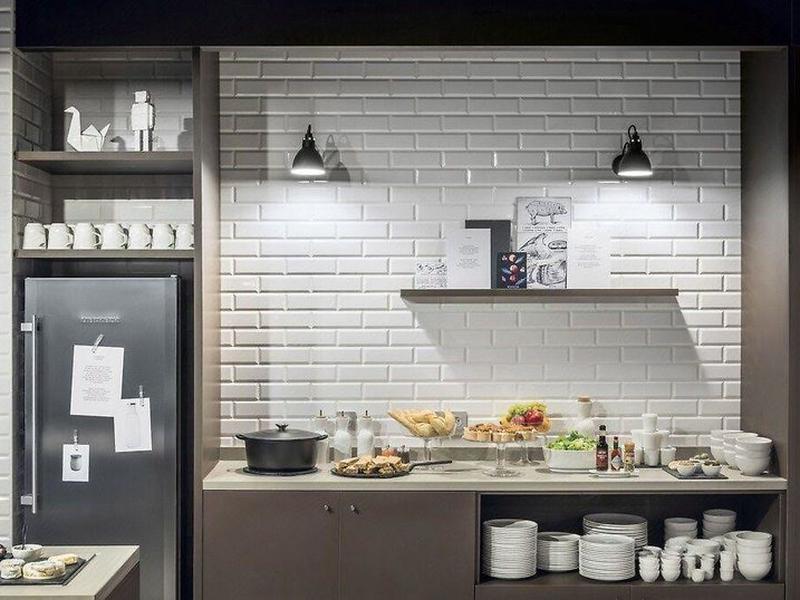 27CB688C69BF95EB4FD867A3D68150EC