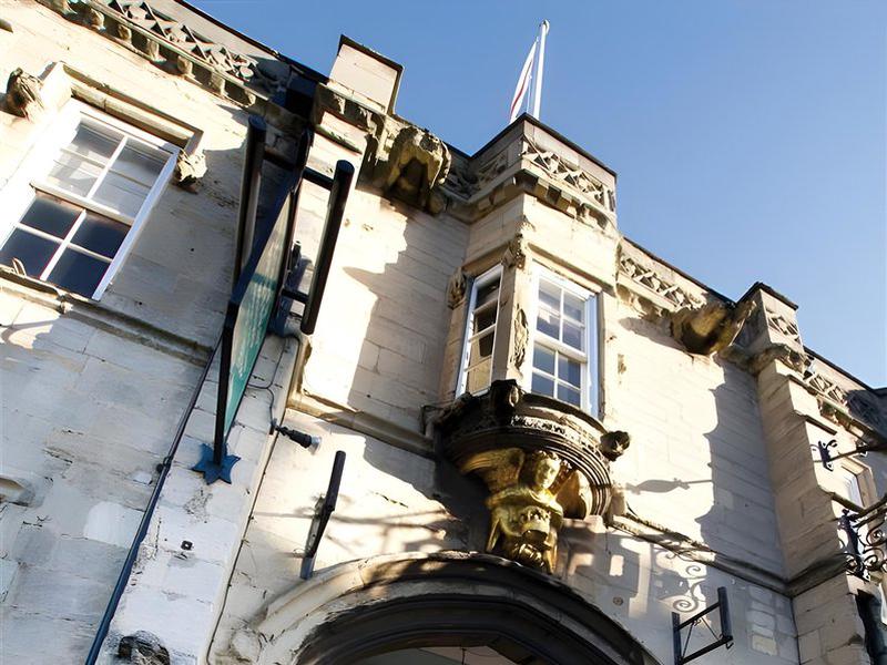 F1EFE51DB2F564B826EECB7744F3B16D