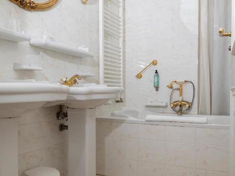 B6422E788B08B101C3B1D81D095BD90C