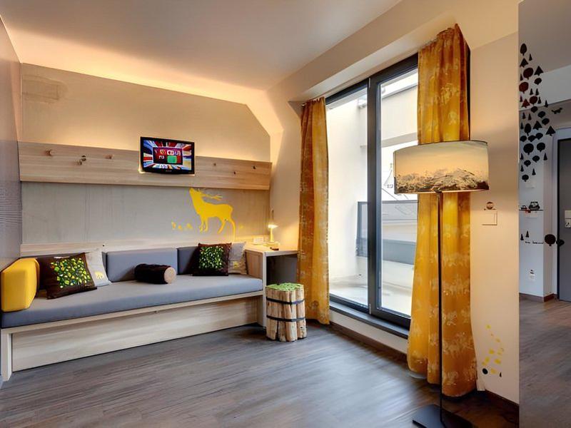 8EFA5C4FC8BEE46E3B5AD6FFBEC54F36