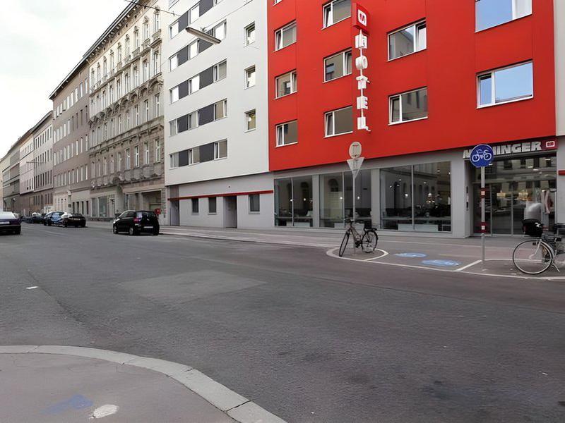 E1A9E4D93F93E0AB4394CA28BE3F3483