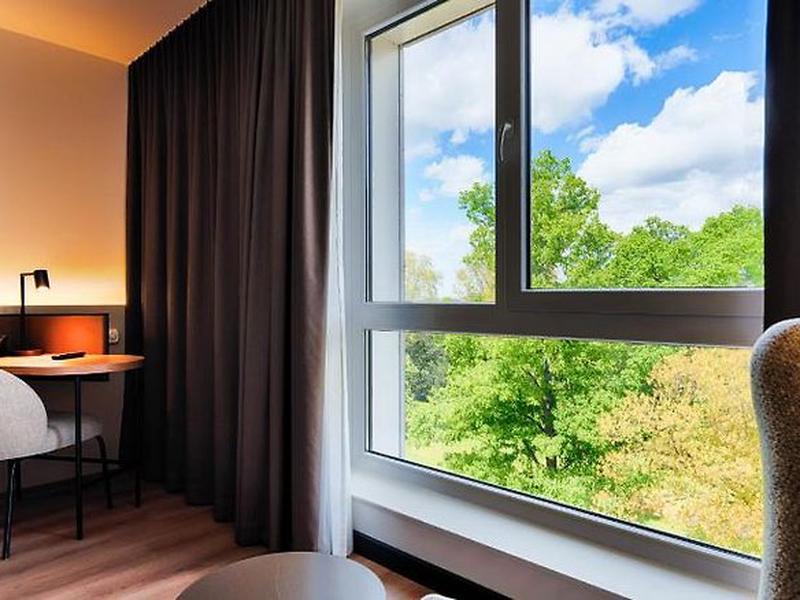 657CD129BC427BE799207315A3AF81E2