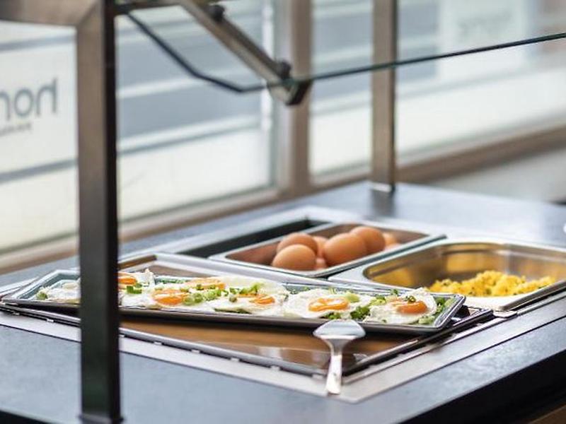 76A96CB6359F27E20F07A152286E2690