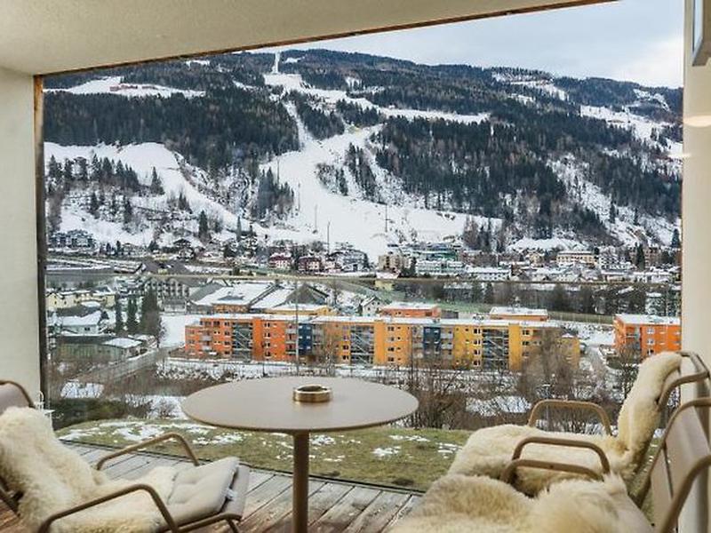 38D74C5DF3F0544F7E55C80197EDB51A