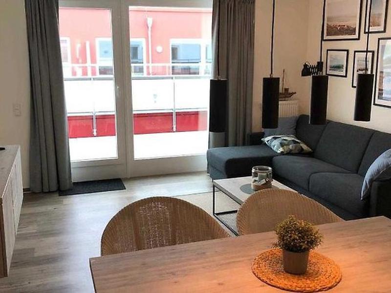 DE4CFAE4A5D97D8D905E49D1E4C1B1AA