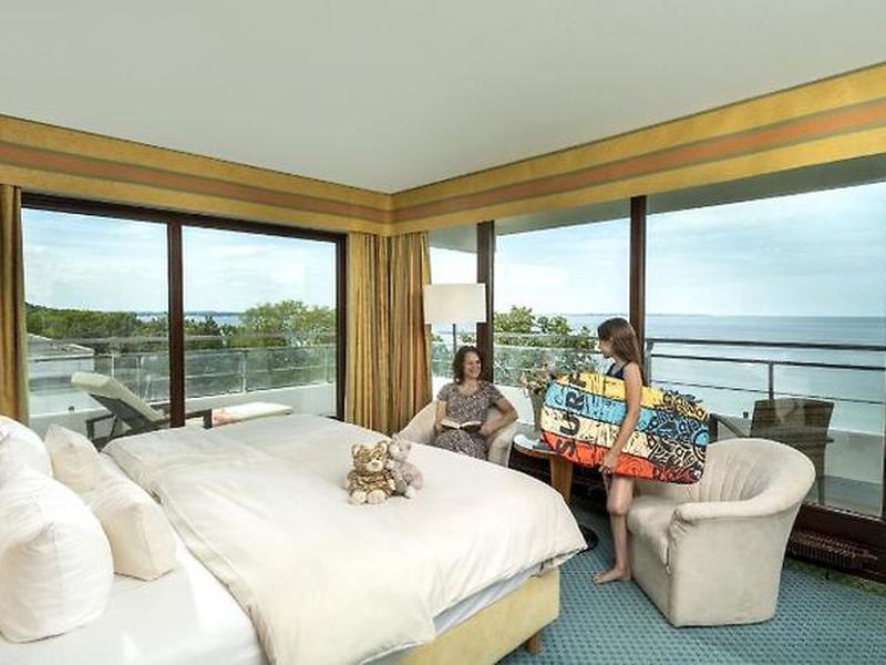 A3E10DB70A832941D333BF440DC4363A