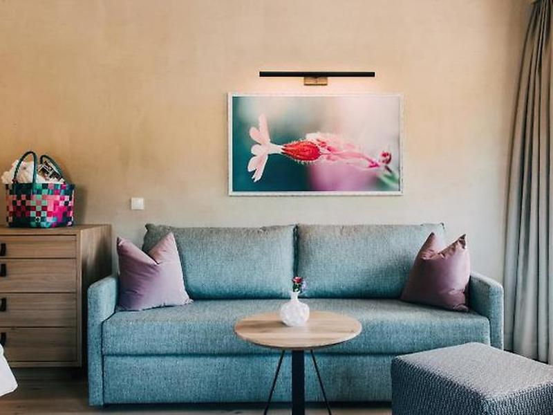 630E969DD38405B5C63E061F50D2515C