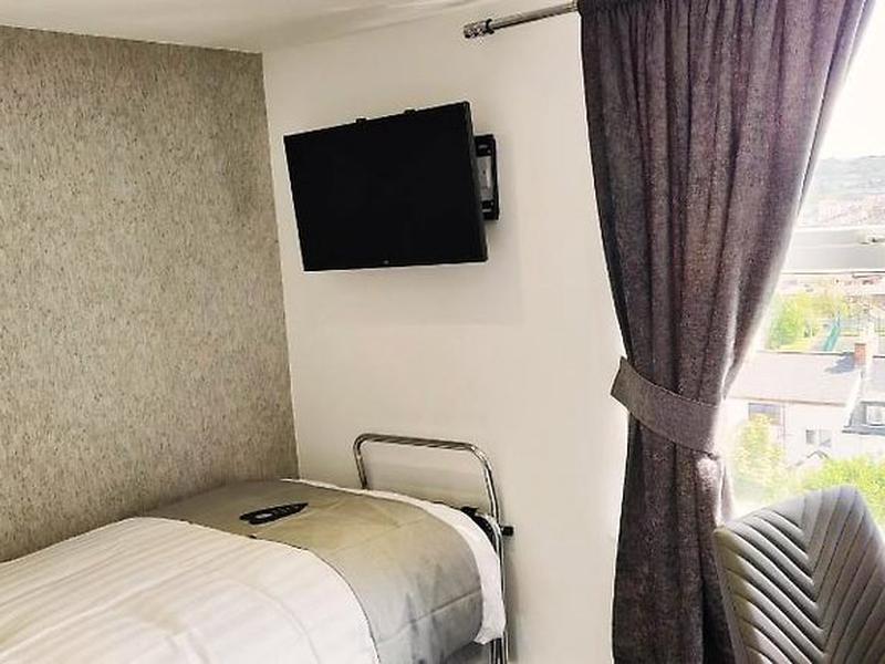 D62332A3DCC181CC639F83B307E358AC