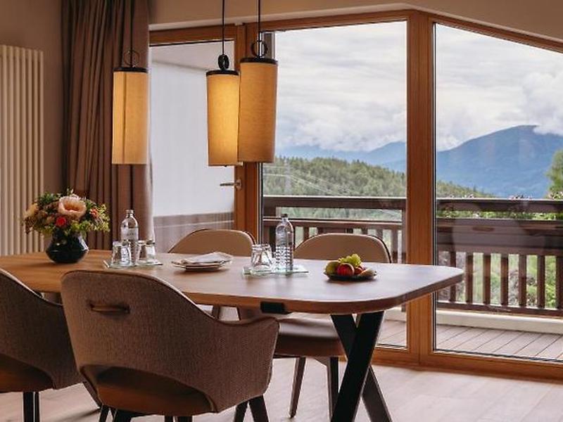 049979DEF0BAEB992208A63FBC090134