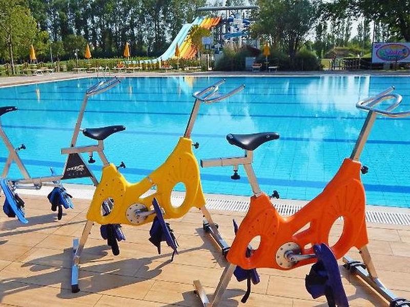 C3AB96B7432661E41BF2D33EC24A8A63