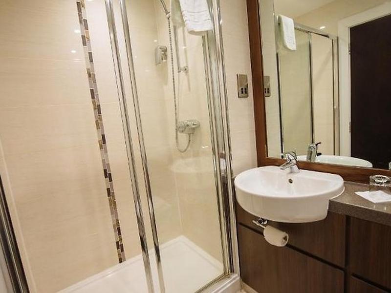 05457508F9C854803F7CAA5D087A1BC1