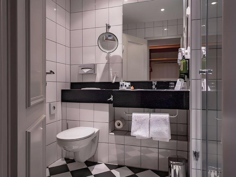 C2B4B9996B2C9EAB19A6776E9C3FBC2E