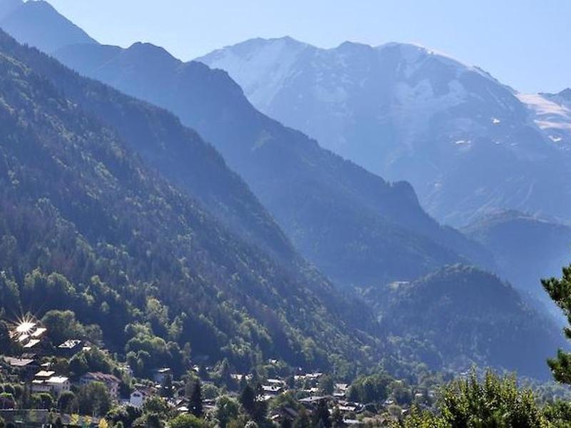 8AEEFB5A7484E58FD6192C97A0D9145E