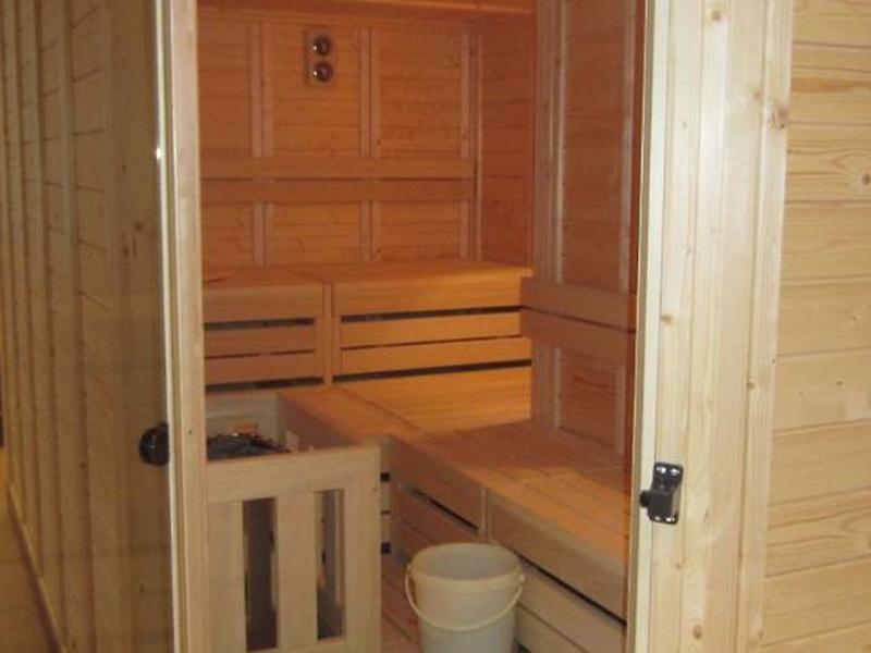 AFA76AA4790BB0649F7CDB0DE3132F1D