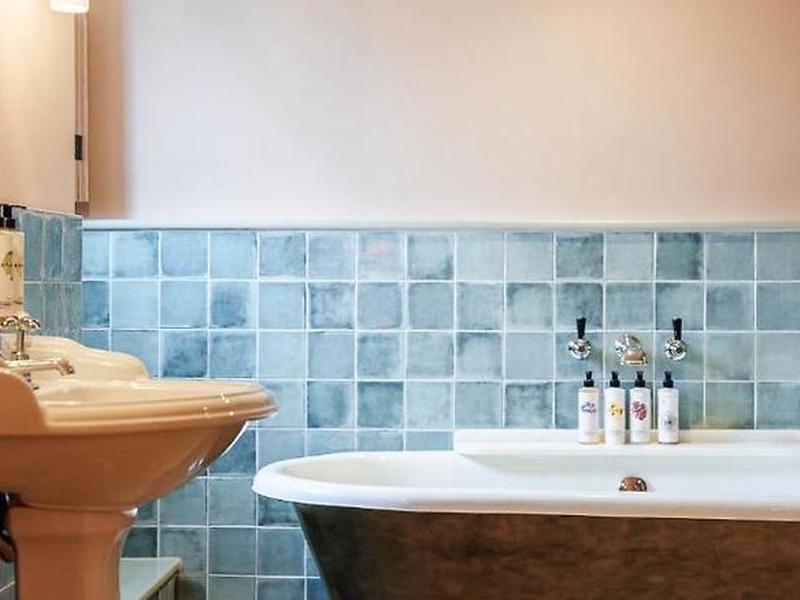 7AB5D2E64209D4FF64F082A743425CCF