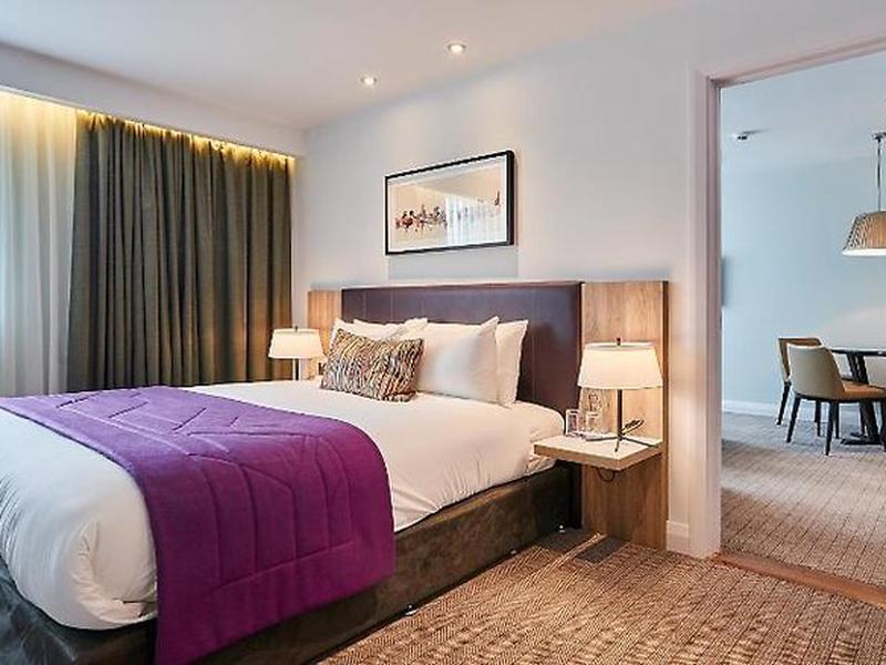 F6D7C1FFCCA1DCD10EBF33313E18ED0D