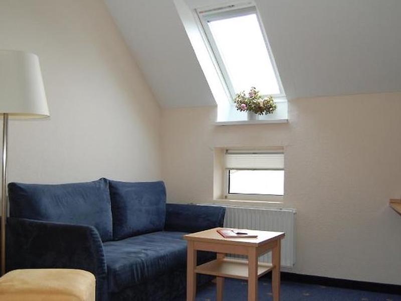 67C7AA81AA0298C11477FF0542B44A7F