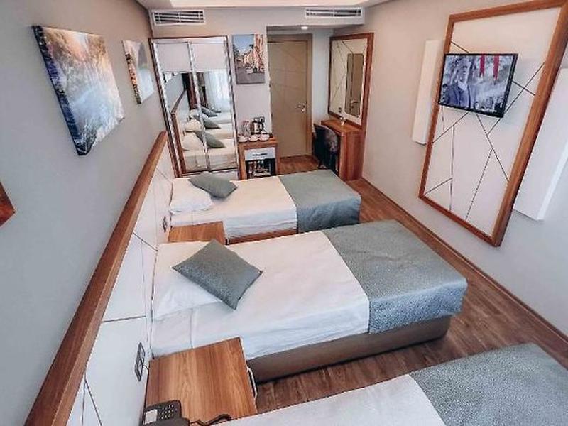 9A729BD447AA492EFF3F90B6722E2C82