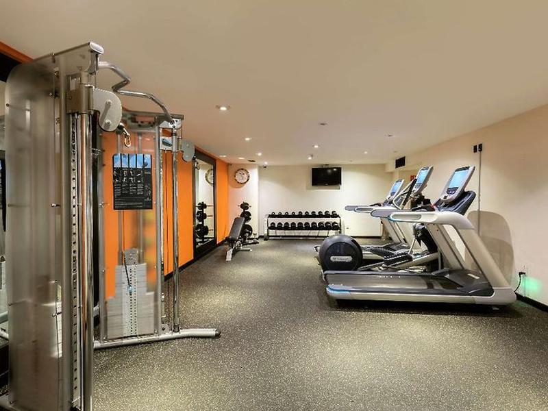 06CEE6857ACA1D59DE5E28AB9786DF17