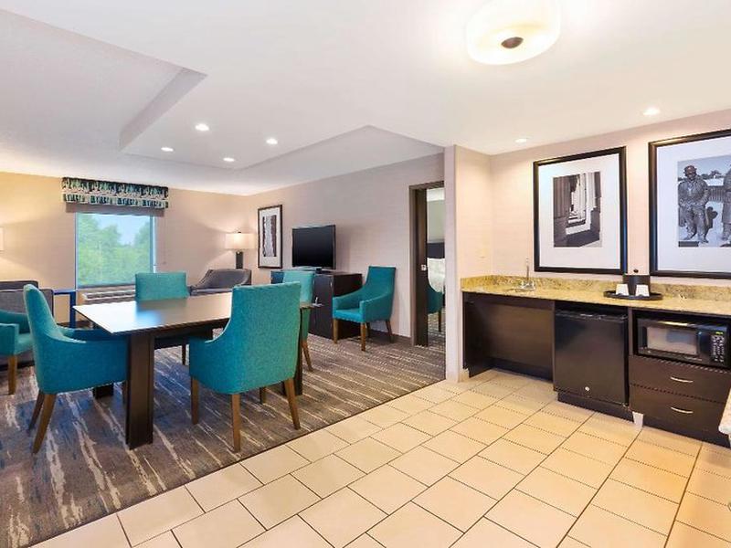 F9F9D845D25734DFAEAA65C9C7171C23