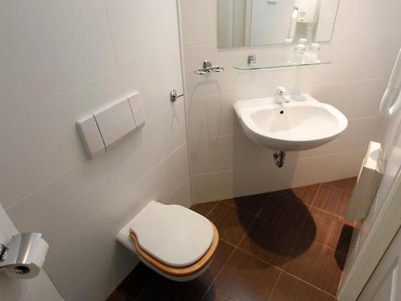 D5FCBD425296320E113398867B0EFB30