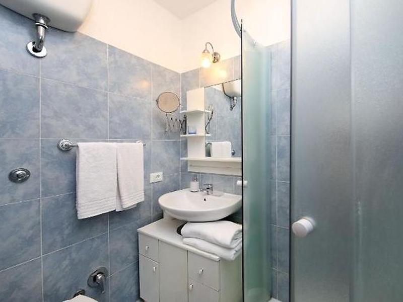 237EC785C8390C9C9315932BB8A3A125