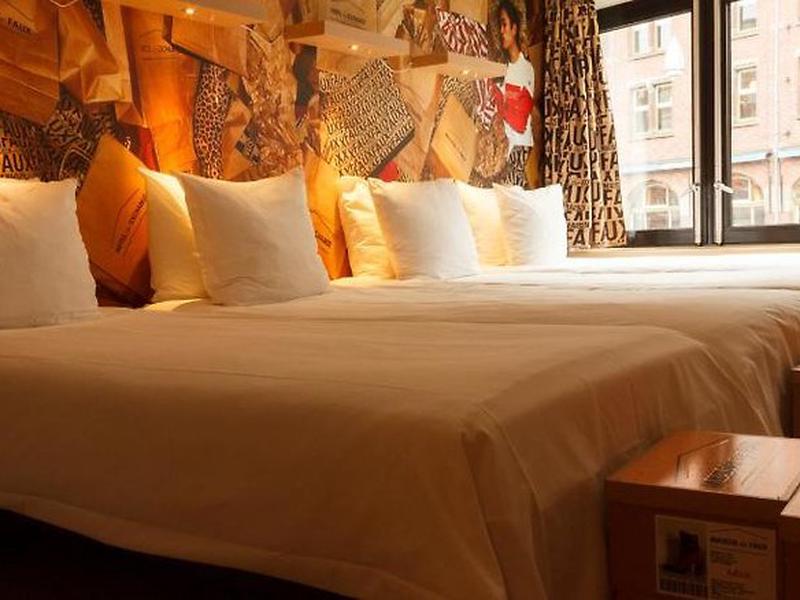 B9BEDE45E9F4260B15990FC94329EC93