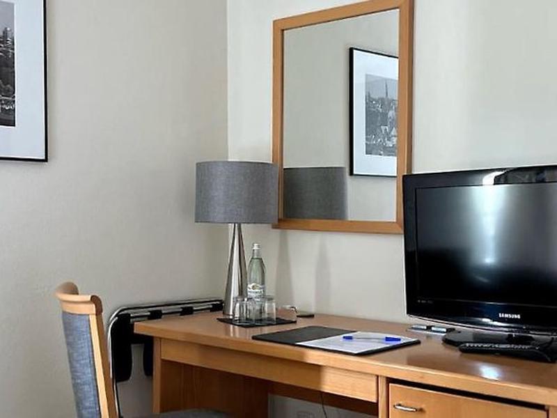 8234EE44226384DE581574EF570BE1B2