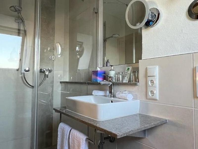 C6754B50857037200C8675779B74902B