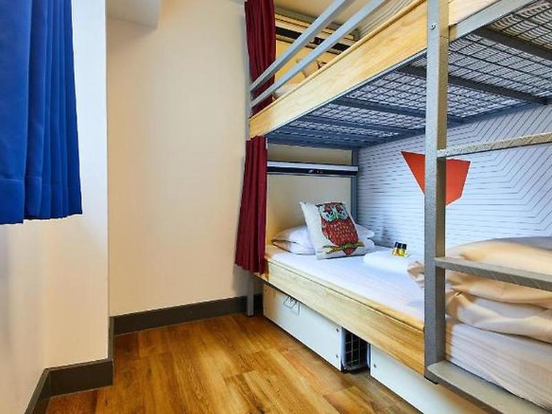 AE0CD77E08E680CC1D57098CF593092C