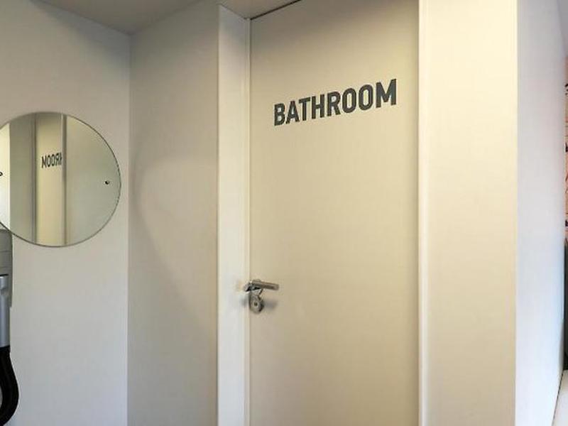 B062E365741863973C16F89084C8E4F5