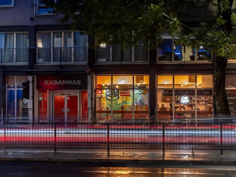 4E0D987B07EE998462AE53506F388F99