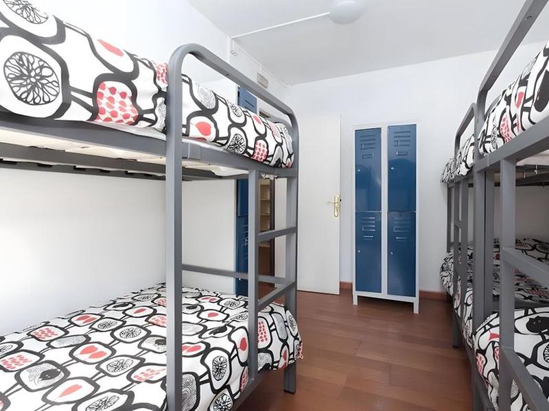 D800D6AF7B9F9AB1777D0EBE90E6127D