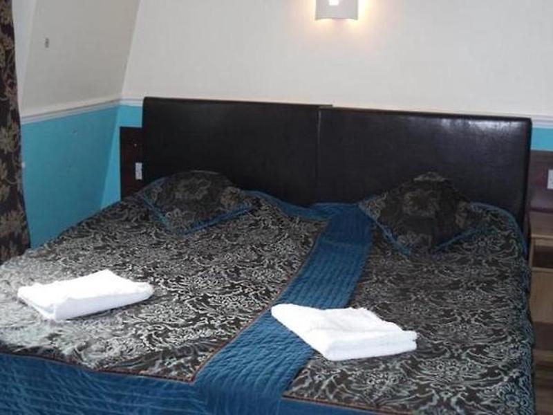 383F00E0CF1515A9136709324CADAF0B