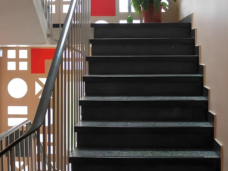 90F398158D34CDFD36BB8910C0A22C7C