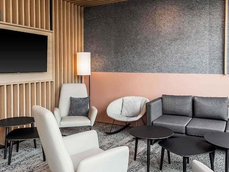 027BA8D1F6E35B83A047166901E4CE1A