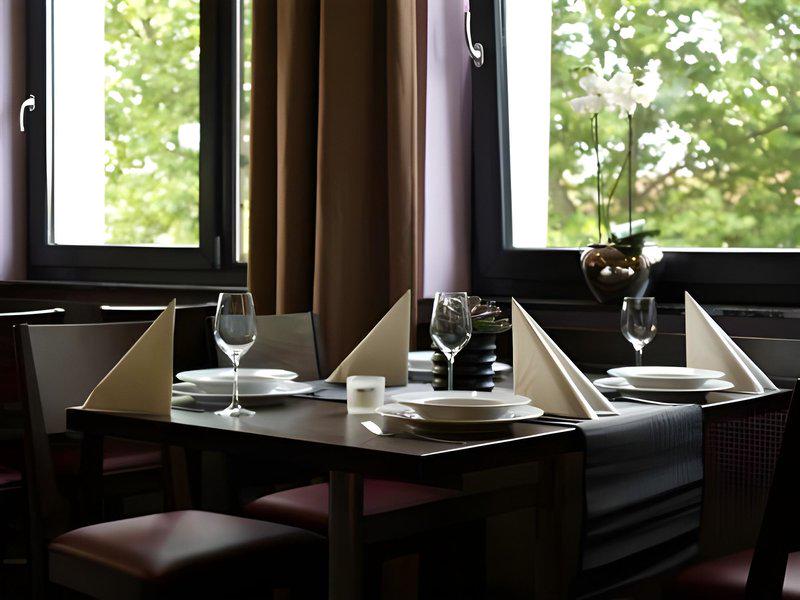 1306E93EA16D6BC1542D5414B58C0F4F