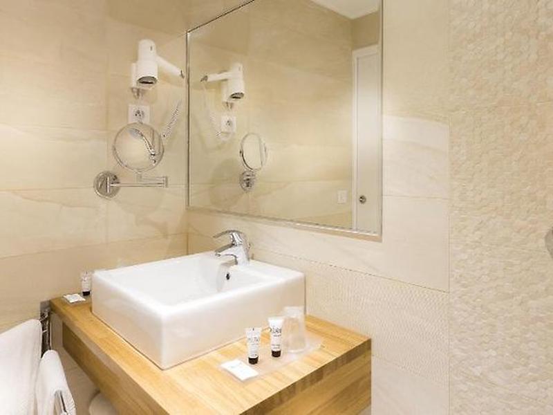 13DA6486A528742040C8F383E37480F6