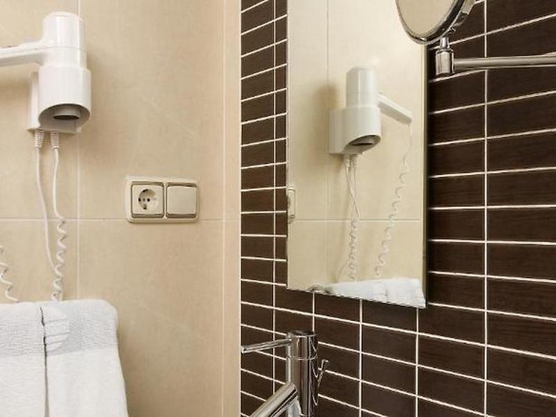 0A4622A46DF9F98E8E92D06920F52CB2