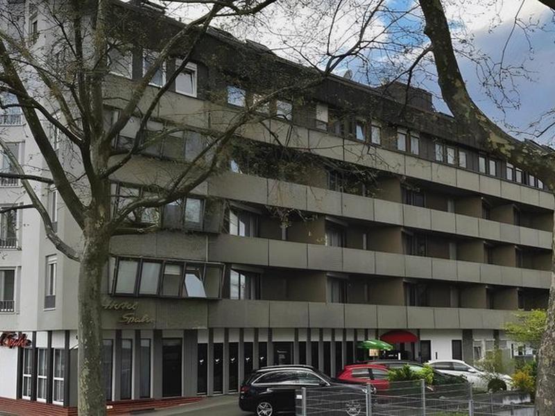 646C015E40C0F175C16B54BF1123C8AE