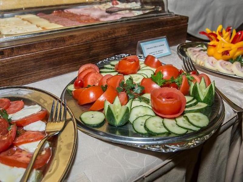 6CA1503B631924CD2B01ADC3D47C349E