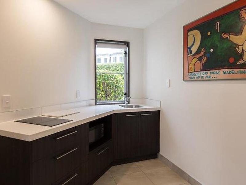 902E4DF2D715D198555EE0BDB275BEC0