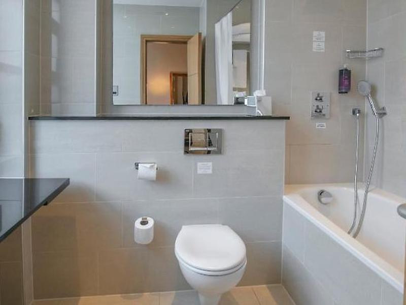 771C0B99EC242DBEB2A5B6AD1807CA45