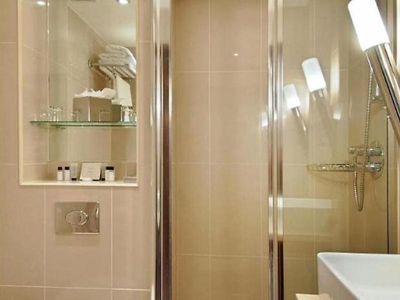 5C65E9E8E6D27659B90ABDFBB5B60A71