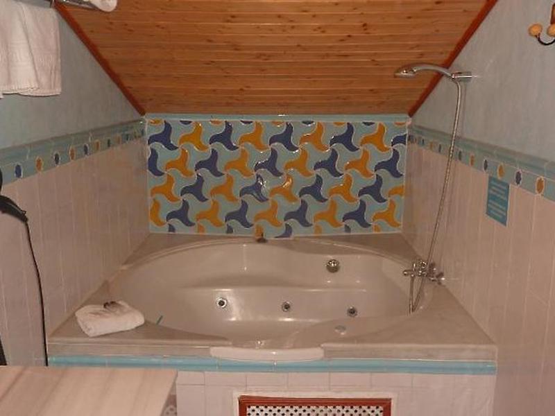 A40071FEB9BBF288734779F4BFE8F14B